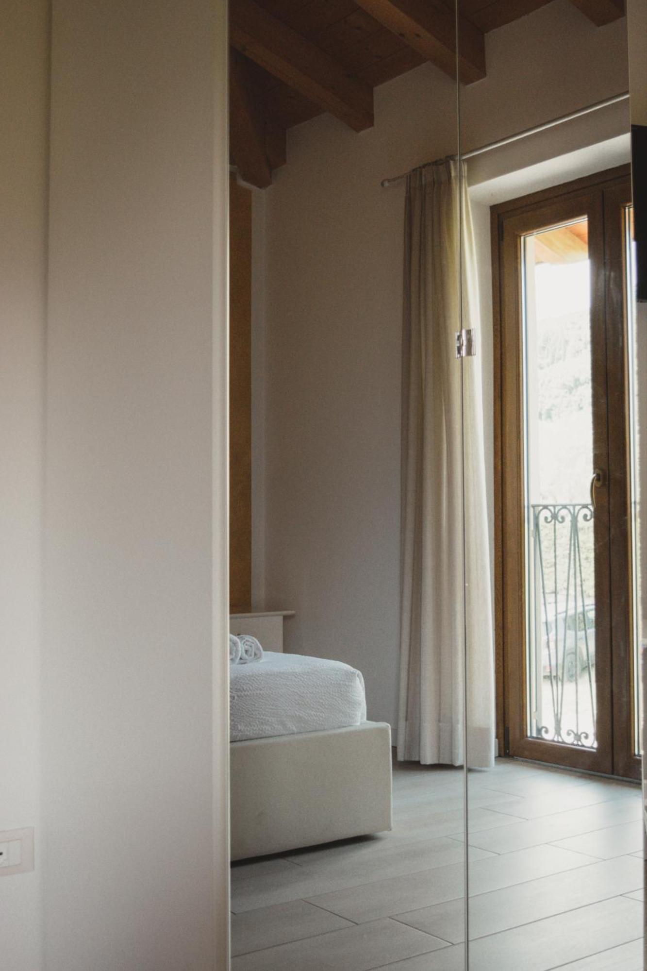 Rama Relais Bed & Breakfast คาปริโน เวโรเนเซ ภายนอก รูปภาพ